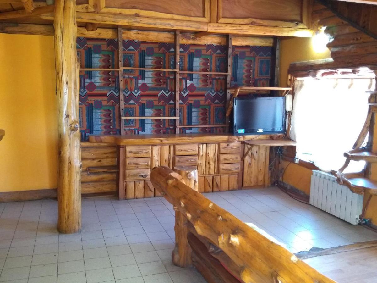 Wood House Hostel San Carlos de Bariloche Exterior photo