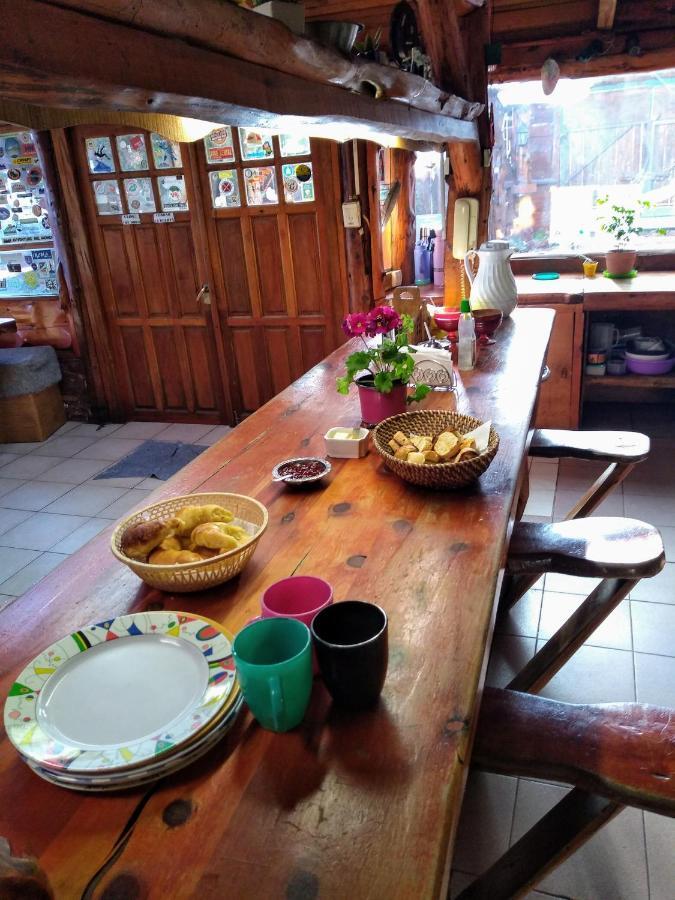 Wood House Hostel San Carlos de Bariloche Exterior photo